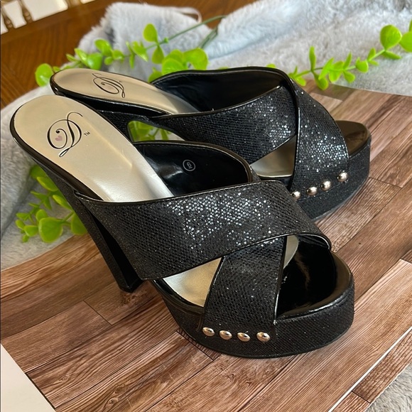 Sparkly Black Platform Sandals with Stiletto Heel - Picture 1 of 9